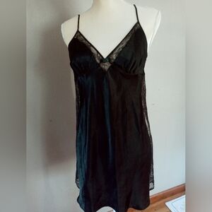 Vintage Victoria's Secret silky slip large